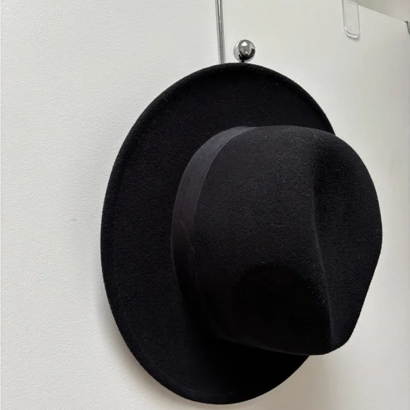 Stylish Black Fedora Hat - Picture 3 of 6